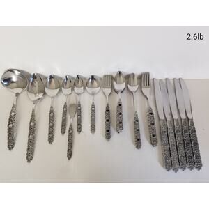 Oneida Community Stainless Viola Voila Flatware Silverware 31 Pieces